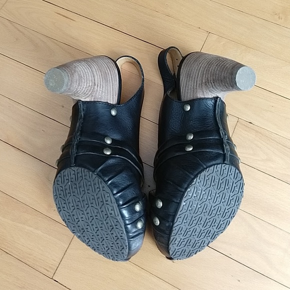 Frye Reese Multi Sling 7.5 - Picture 5 of 8